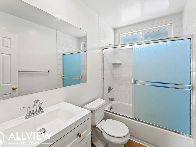 16682 Bartlett Ln — Photo 13