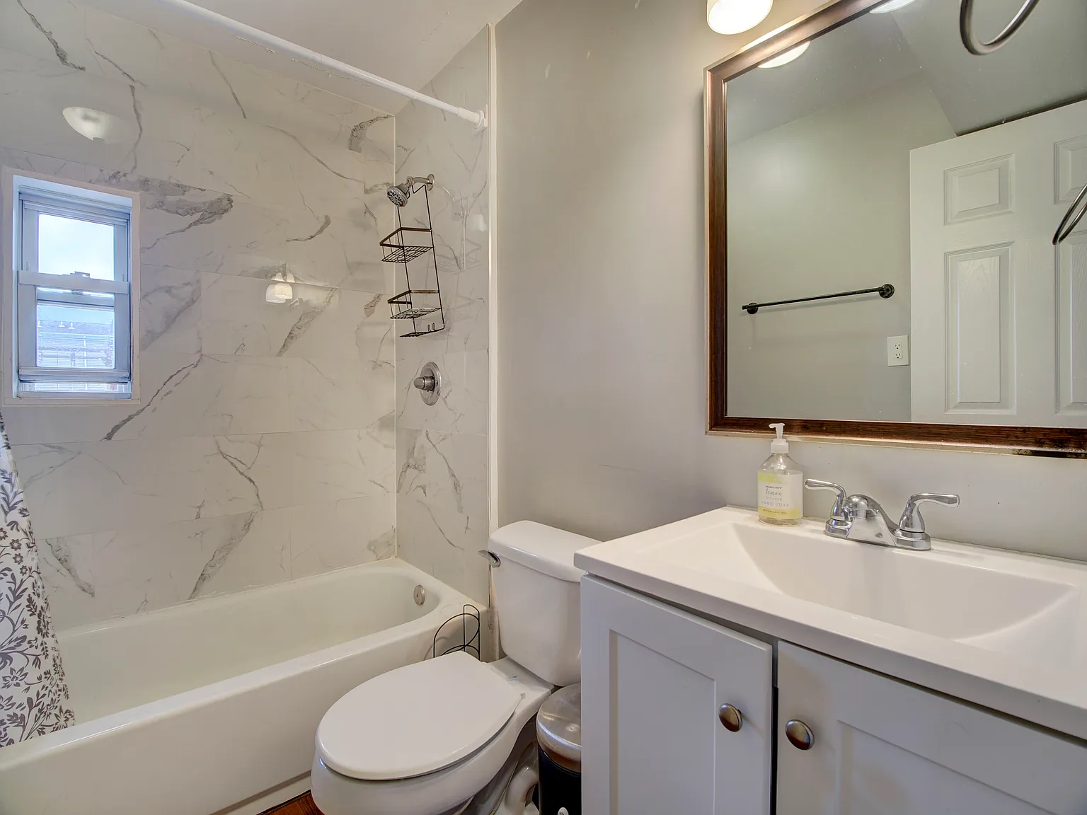 2 bed, $2,400 — Photo 2