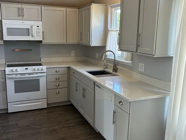 3851 S Genoa Way #B — Photo 4