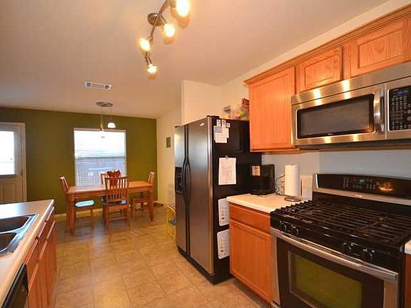 5th image of 107 Pentire Way
