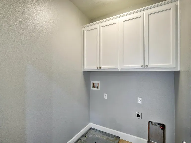 1867 Silk Wood Ln — Photo 39