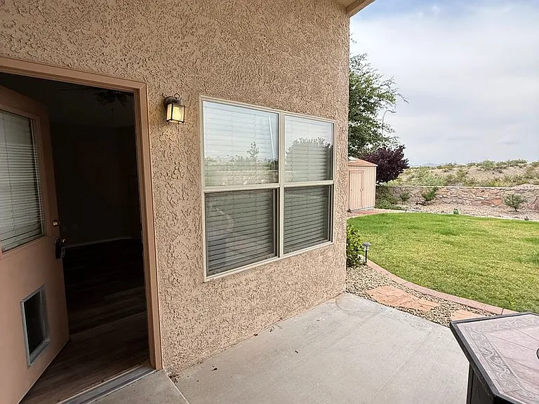 2526 Tuscan Hills Ln — Photo 34