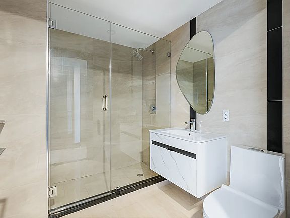 2nd image of 88 Linden Blvd APT 6C