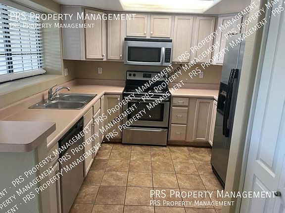 4th image of 5665 W Galveston St Unit 122