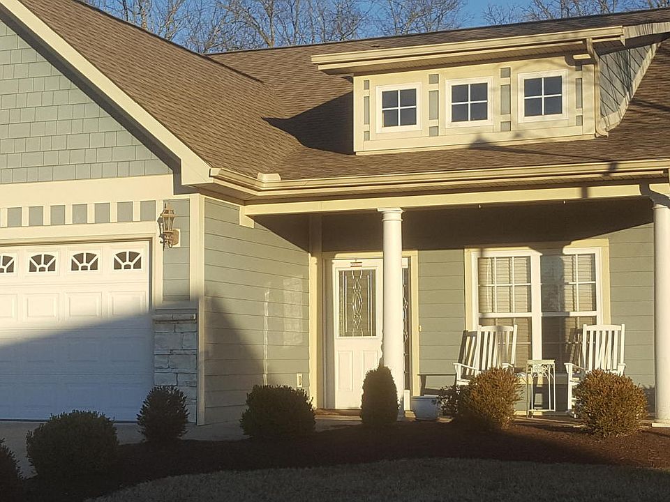 1st image of 121 McNeilly Cir