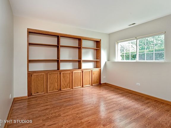 4th image of 18571 W Sterling Ct #18571