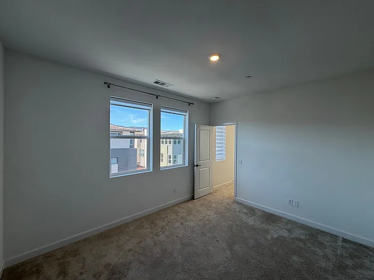 308 Triangular Rd — Photo 15