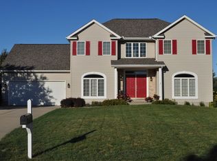 959 Stevens Creek Cir, Forsyth, IL