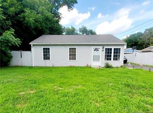 48 Circle Dr, Wallingford, CT 06492
