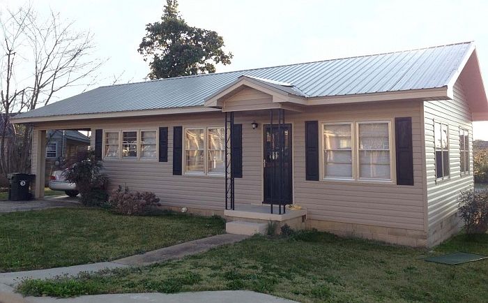 Located right near Midtown!