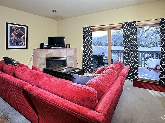 3rd image of 215 W Beaver Creek Blvd #B18