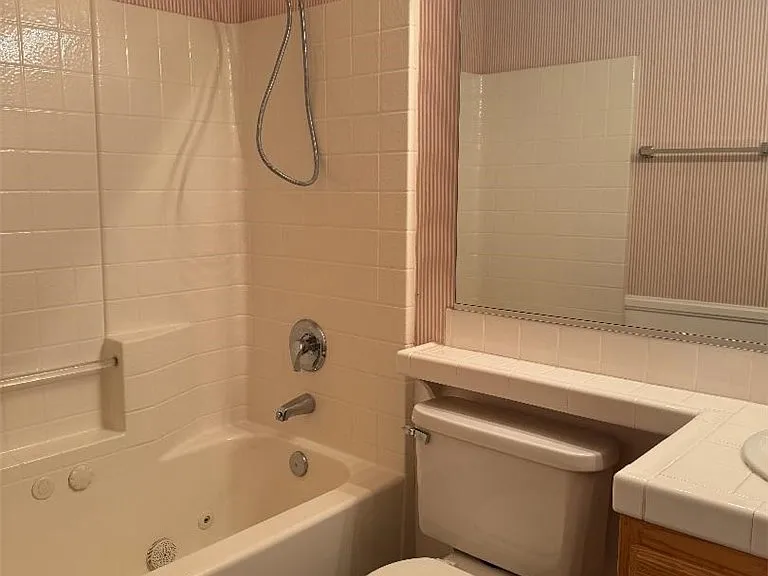 19569 Saint Andrews Way #19569 — Photo 6