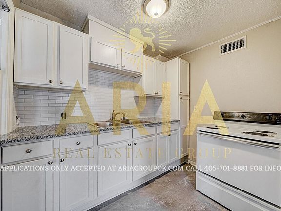 5th image of 2136-2138 NW 29th St #2B-1BA-858SQFT