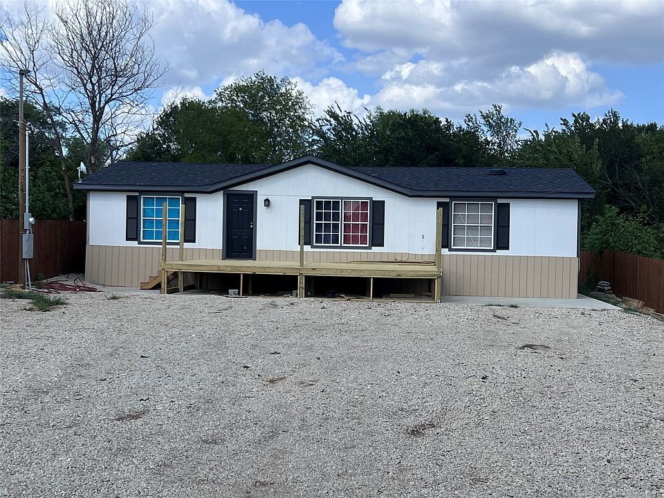 1st image of 7755 Oak Dr