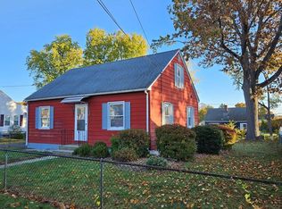 27 Stocker St, Springfield, MA 01129