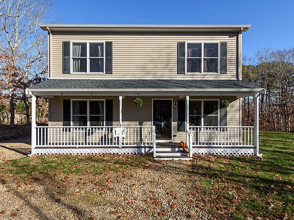 2nd image of 7 Briarwood Dr