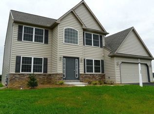 322 Darlington Ct, Lancaster City, PA 17601