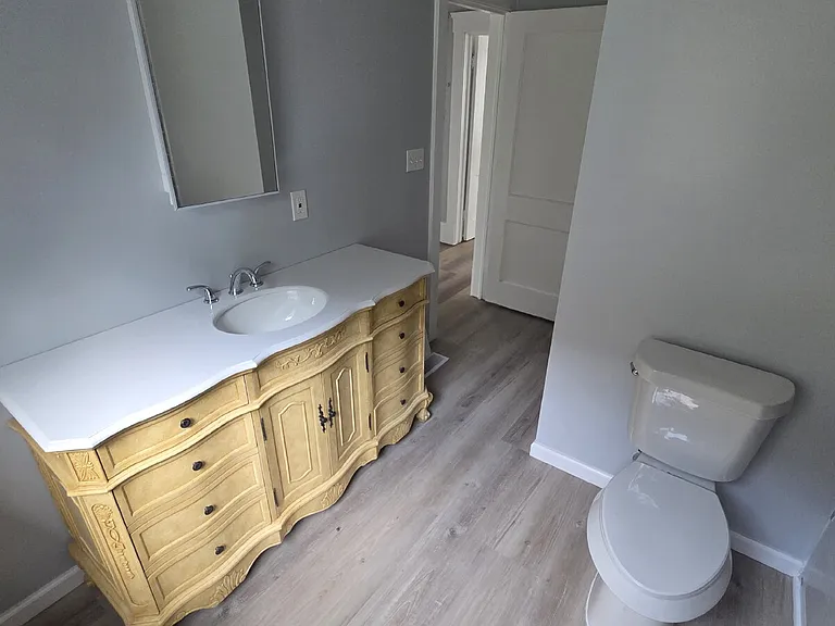 1477 E 106th St #2 — Photo 8