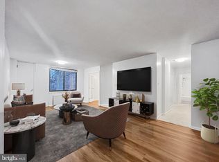 Carlyn Place Condo, Arlington, VA 22207