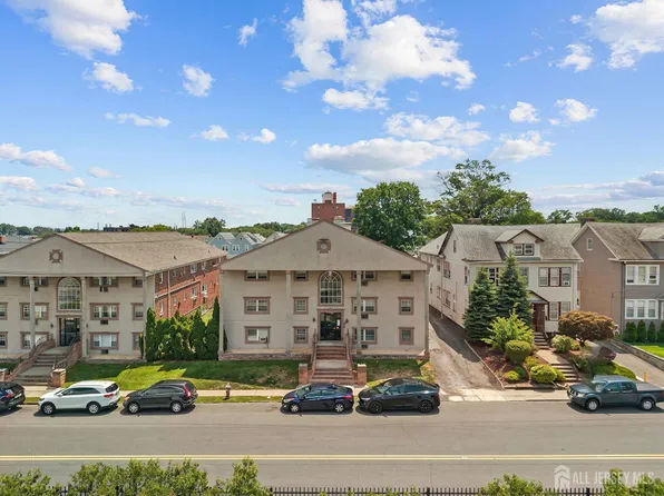 816-826 W Grand St #3A, Elizabeth, NJ 07202
