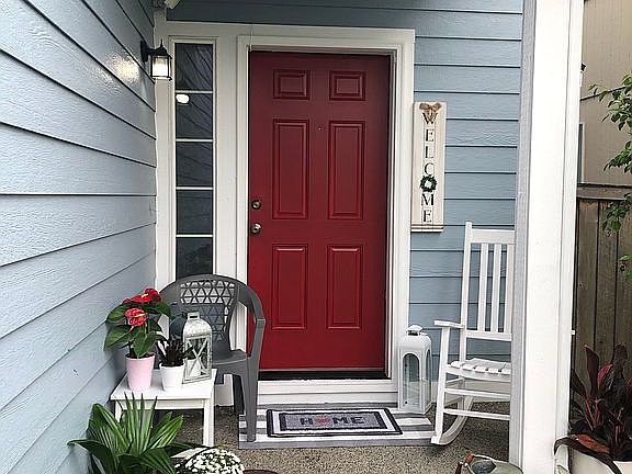 3rd image of 1318 195th St E