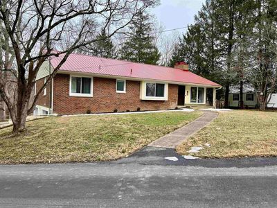 156 Nelson Ct, Milton, WV, 25541