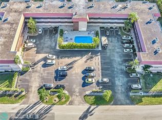 3930 Crystal Lake Dr APT 104, Pompano Beach, FL 33064