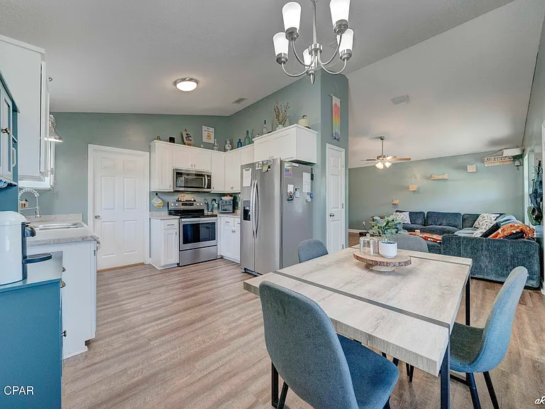 6328 Olokee St — Photo 11