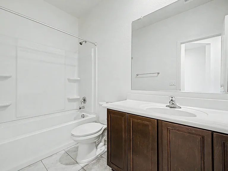 21415 W Holly St — Photo 11