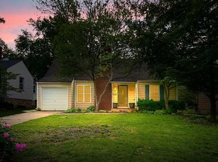 5317 Outlook St, Mission, KS 66202