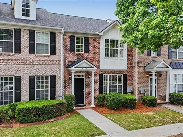 4709 Liberty Square Dr, Acworth, GA 30101