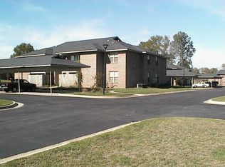 2406 W C St APT F, Russellville, AR 72801