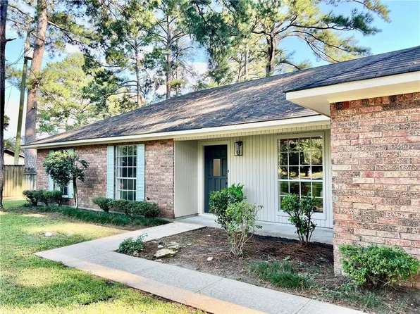 172 Huntington Dr, Pineville, LA 71360