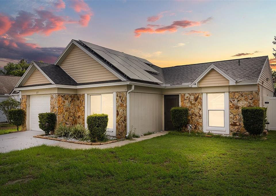 1st image of 327 N CERVIDAE DRIVE
