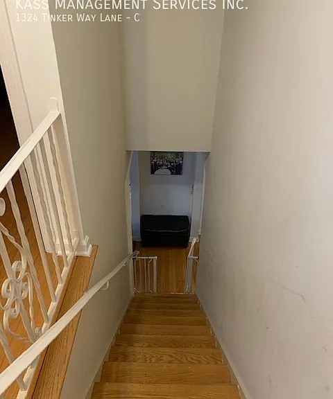 1324 Tinker Way #C — Photo 8