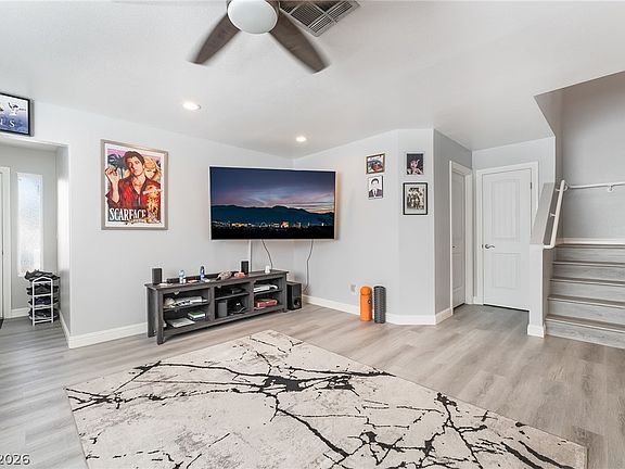 4th image of 1284 Prairie View Dr