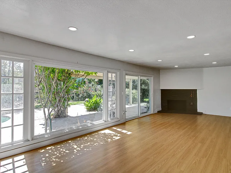 5330 Nottingham Rd — Photo 7