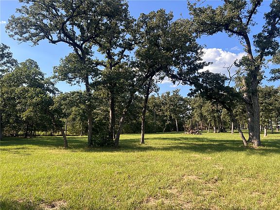 5th image of Cardinal Rd