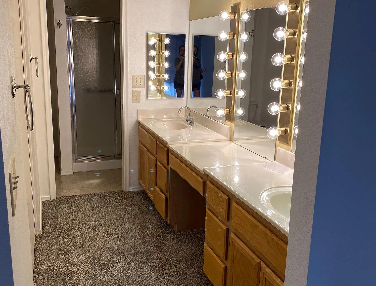 2 bed, 1300 sqft, $2,500 — Photo 4