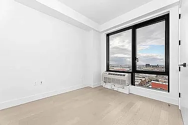 Rented by Tapiro Realty