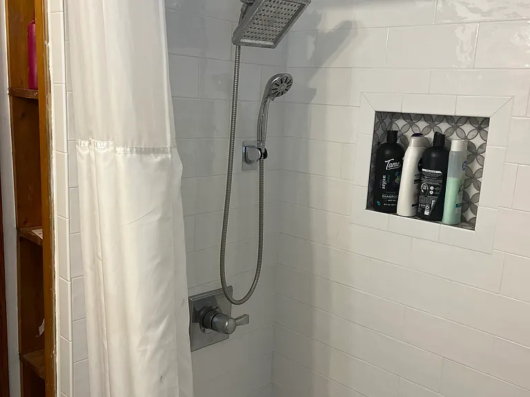 54 Pitt St #1 — Photo 6