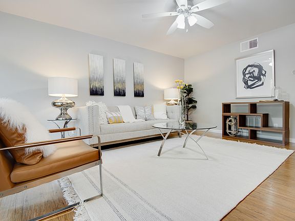 4th image of 31579 Lindero Canyon Rd Unit 6