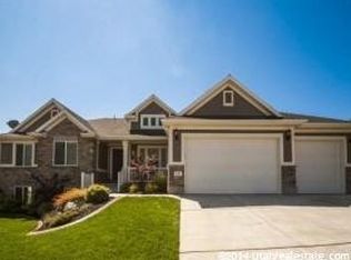 3167 N Goshawk Way, Layton, UT 84040