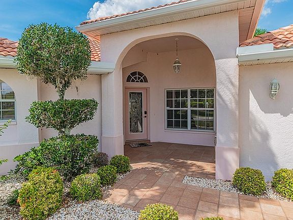 5th image of 1811 S Pebble Beach Blvd