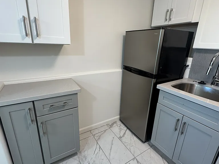 232 Foothill Blvd #7 — Photo 4