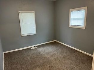 118 N Center St #3, Marshalltown, IA 50158