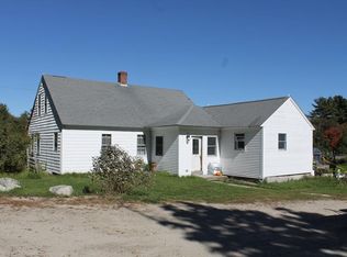 55 Cedar St, Douglas, MA 01516