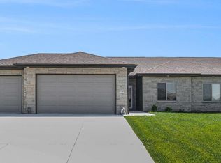 8700 S 38th St, Lincoln, NE 68516