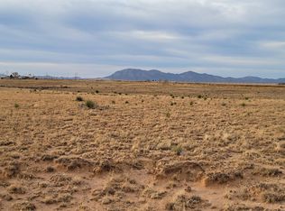 8 Mallow Dr, Moriarty, NM 87035