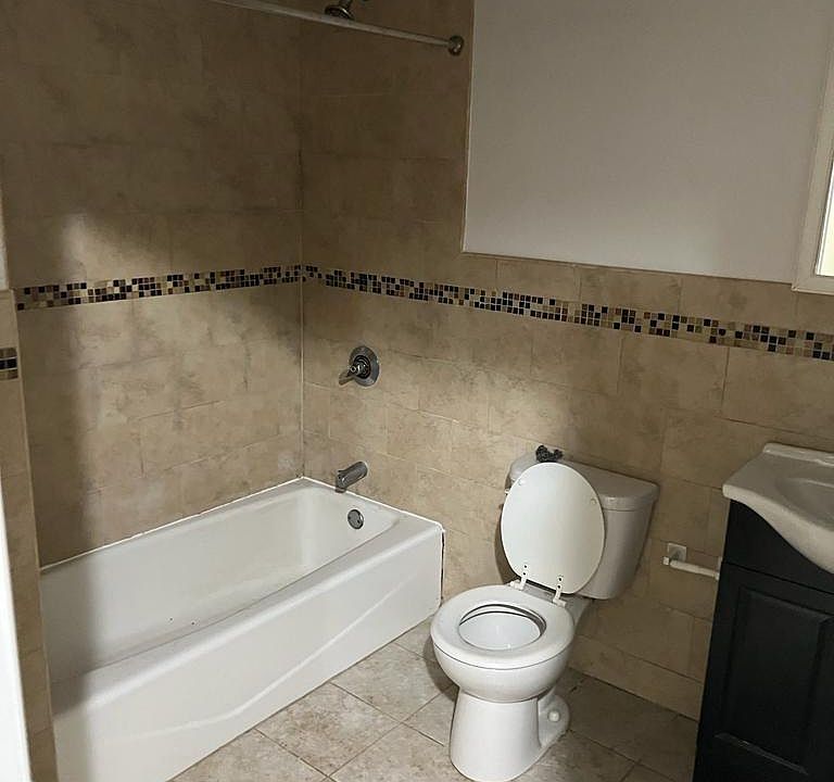2nd image of 192 E 205th St #1B